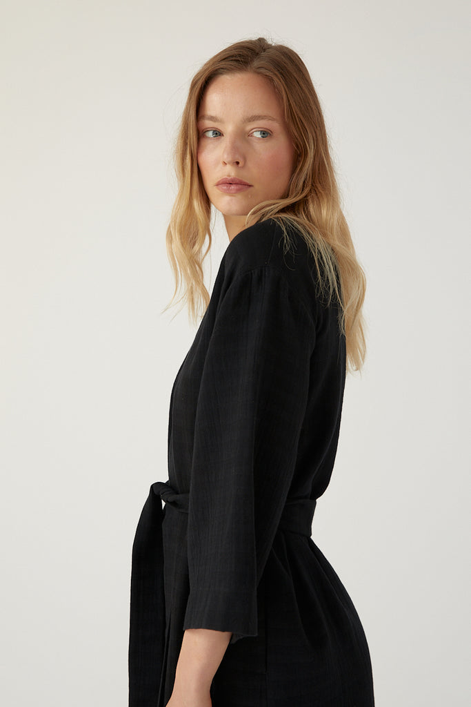 Organic Muslin Robe Black – The Slow Label